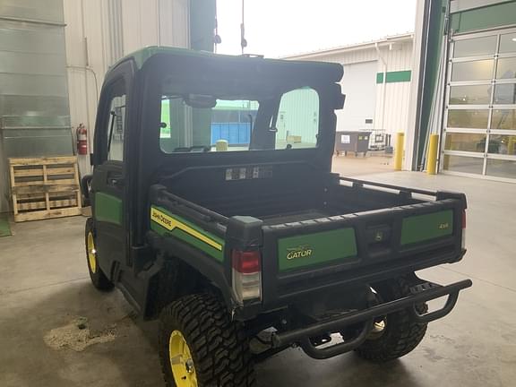 Image of John Deere XUV 835R equipment image 2