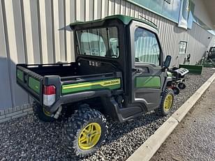 Main image John Deere XUV 835R 1