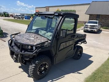 Main image John Deere XUV 835R