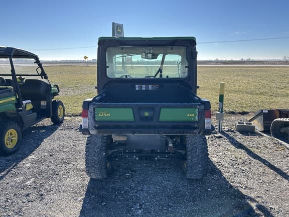 Image of John Deere XUV 835R equipment image 3