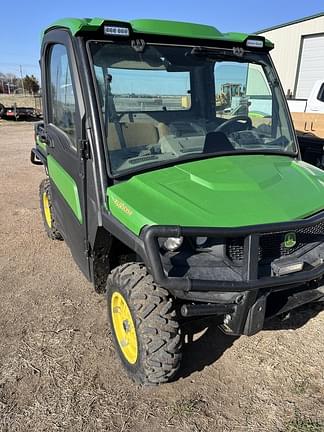 Image of John Deere XUV 835R Primary image