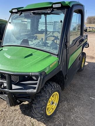 Image of John Deere XUV 835R equipment image 2