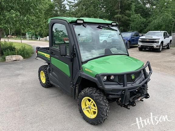 Image of John Deere XUV 835R Primary image