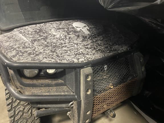 Image of John Deere XUV 835R equipment image 2