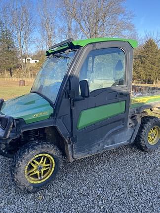 Image of John Deere XUV 835R Primary image