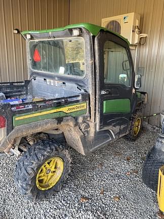 Image of John Deere XUV 835R equipment image 2