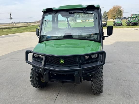 Image of John Deere XUV 835R equipment image 1