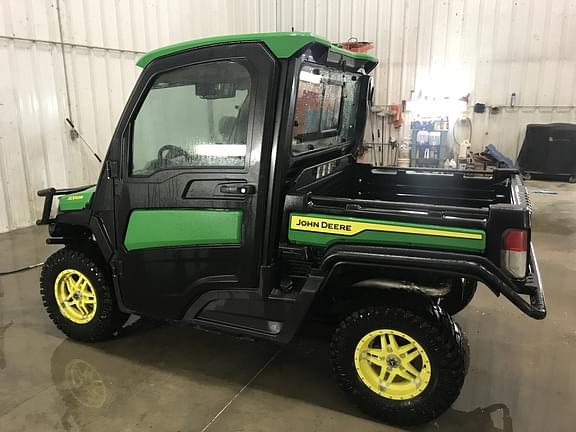 Image of John Deere XUV 835R equipment image 2