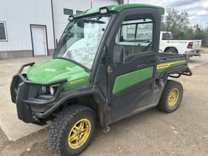 2022 John Deere XUV 835R Image