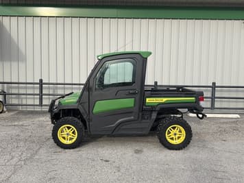 Main image John Deere XUV 835R