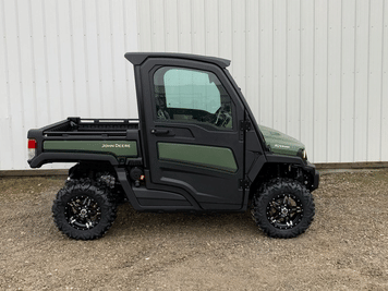 Main image John Deere XUV 835R