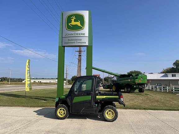 Image of John Deere XUV 865M equipment image 4