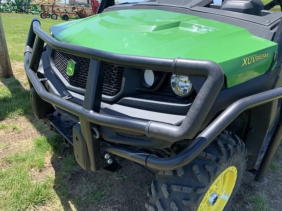 Image of John Deere XUV865M equipment image 3