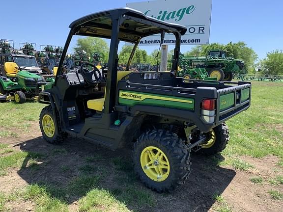 Image of John Deere XUV865M equipment image 4