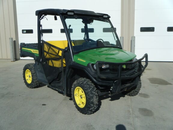 2022 John Deere XUV 835M Equipment Image0