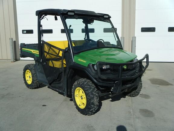 Image of John Deere XUV 835M Primary image