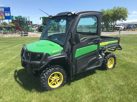 2022 John Deere XUV 865M Equipment Image0