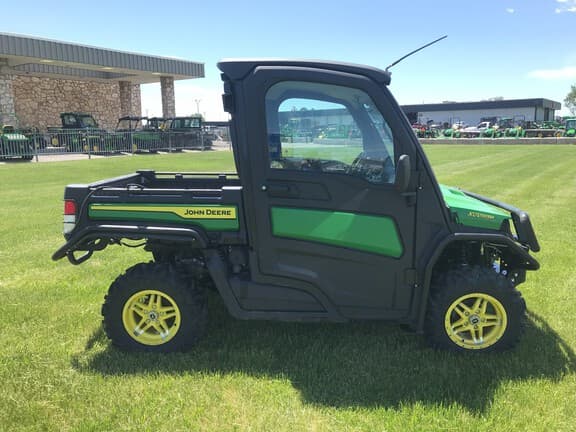 Image of John Deere XUV 865M equipment image 4