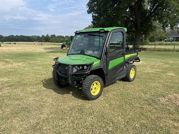 Image of John Deere XUV 865R Primary image