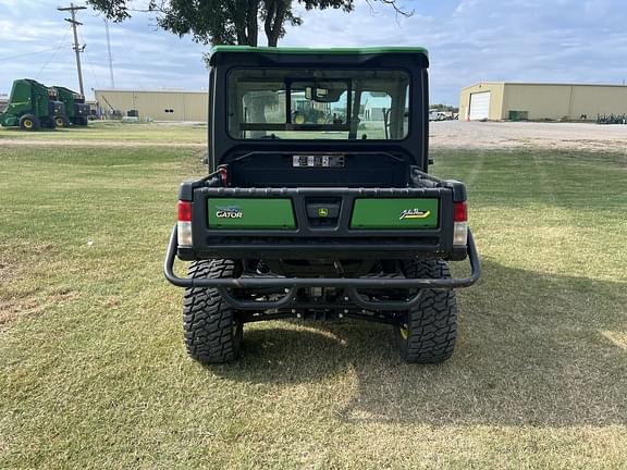 Image of John Deere XUV 865R equipment image 3