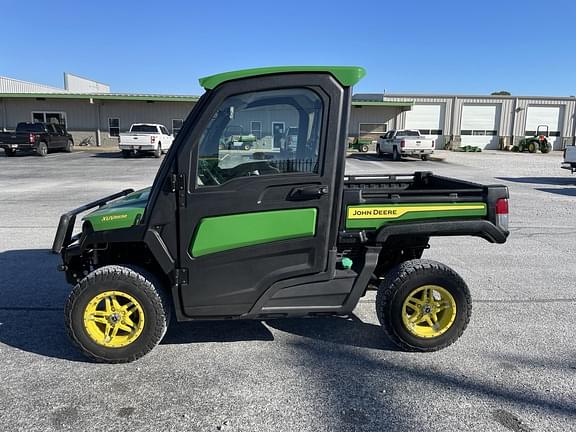 Image of John Deere XUV 865R equipment image 1