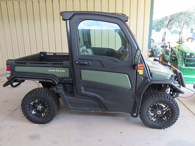 Image of John Deere XUV 865R equipment image 2