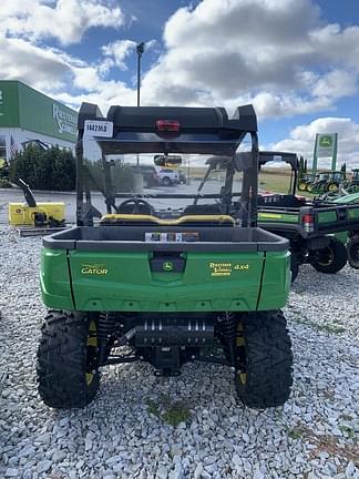 Image of John Deere XUV 590M equipment image 4