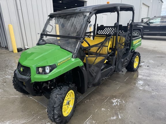 2022 John Deere XUV 590M S4 Equipment Image0