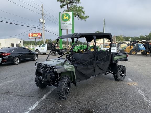 2024 John Deere XUV 825M S4 Equipment Image0