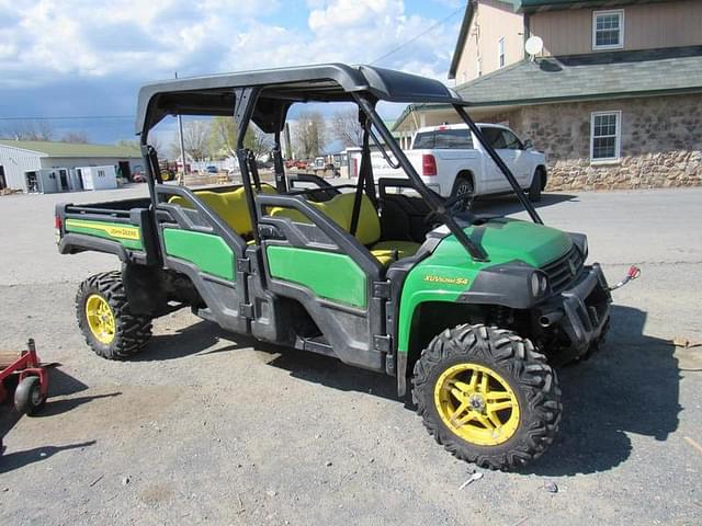 Image of John Deere XUV 825M S4 equipment image 3