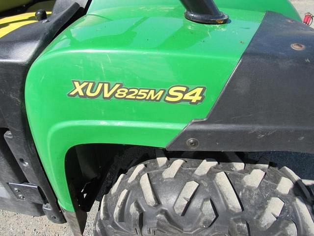 Image of John Deere XUV 825M S4 equipment image 4
