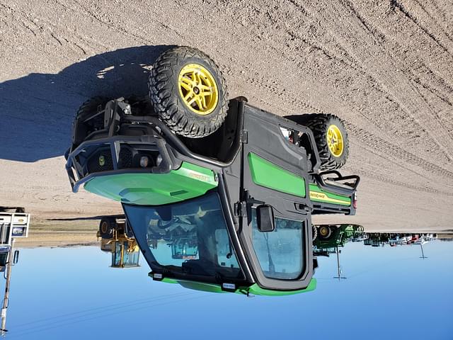 Image of John Deere Gator XUV 835E equipment image 1