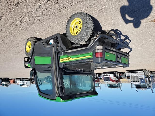 Image of John Deere Gator XUV 835E equipment image 2