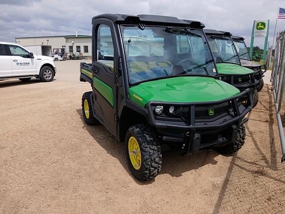 Image of John Deere XUV 835M equipment image 1