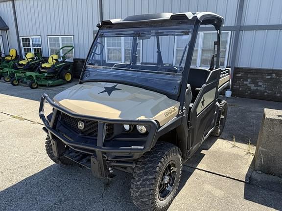 Image of John Deere XUV 835M Honor Edition Primary image