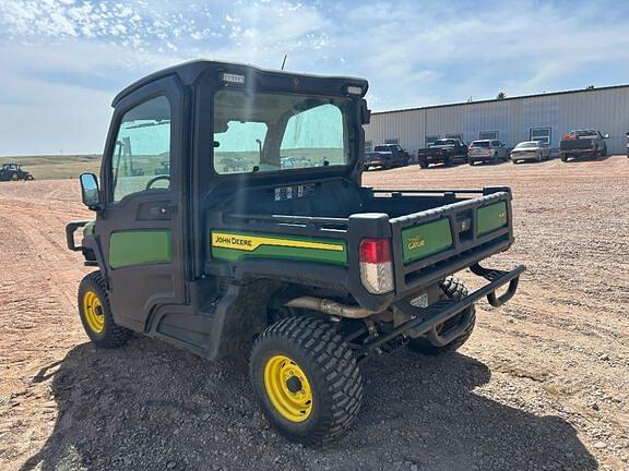 Image of John Deere XUV 835M equipment image 2