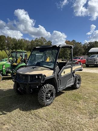 Image of John Deere XUV 835M Honor Edition Image 0