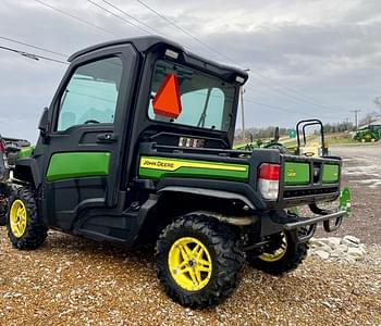 2022 John Deere XUV 835M Equipment Image0