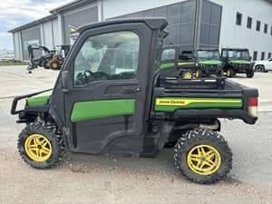 2022 John Deere XUV 835M Image