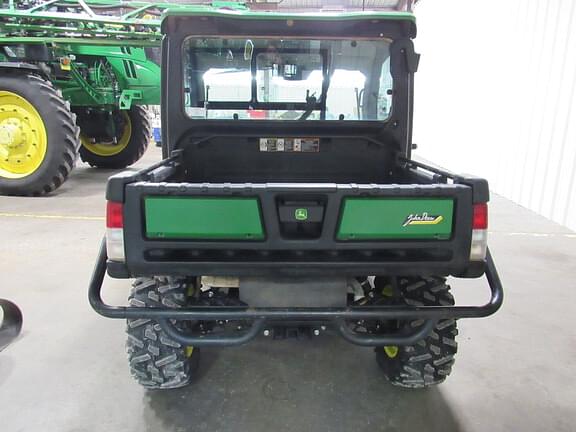 Image of John Deere XUV 835R equipment image 3