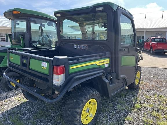 Image of John Deere XUV 835R equipment image 4