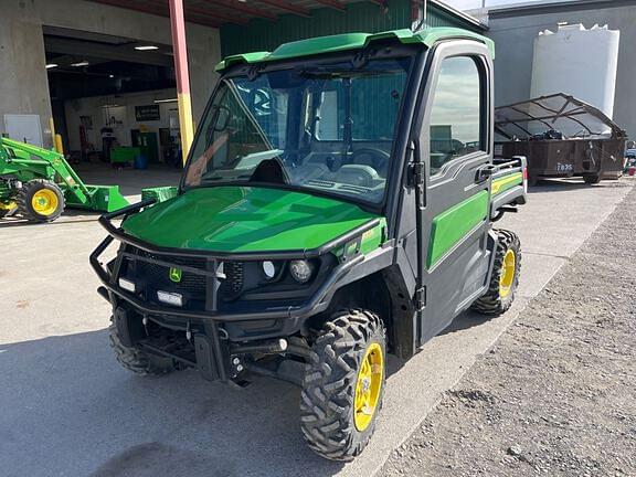 Image of John Deere XUV 835R Primary image