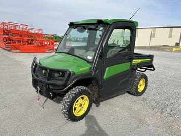 Main image John Deere XUV 835R