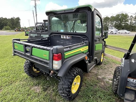 Image of John Deere XUV 835R equipment image 2