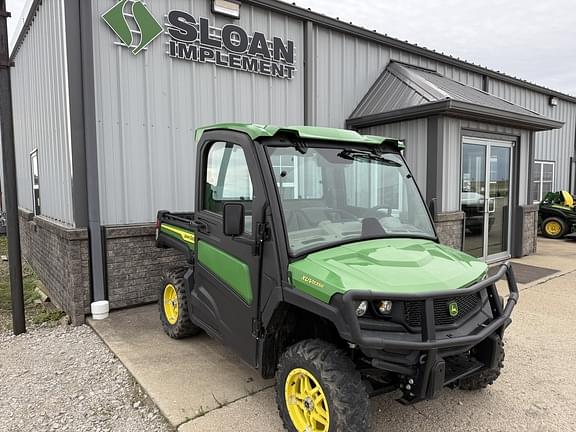 Image of John Deere XUV 835R Primary image