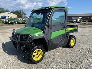 2022 John Deere Gator 4x4 Image