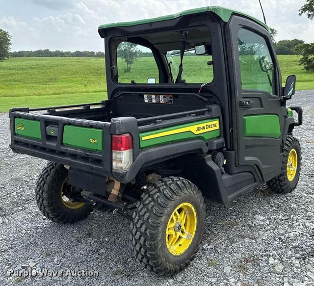 Image of John Deere XUV 835R equipment image 4