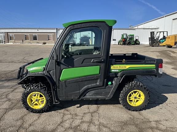 Image of John Deere XUV 865R equipment image 1