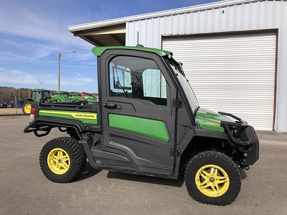 Image of John Deere XUV 865R Primary image