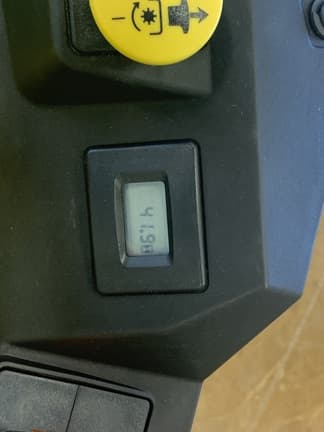 Image of John Deere Z315E equipment image 4